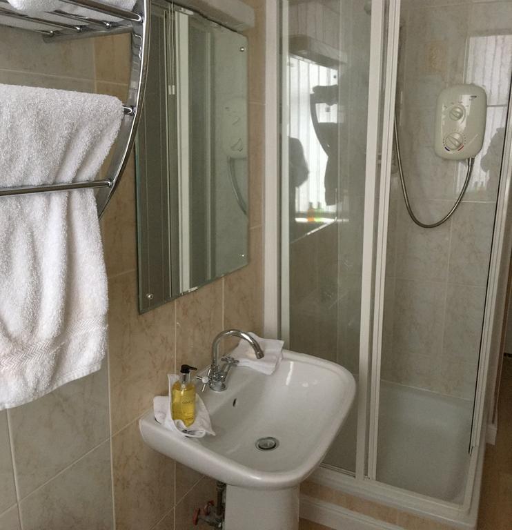 Arkaig Guest House แอเบอร์ดีน ภายนอก รูปภาพ